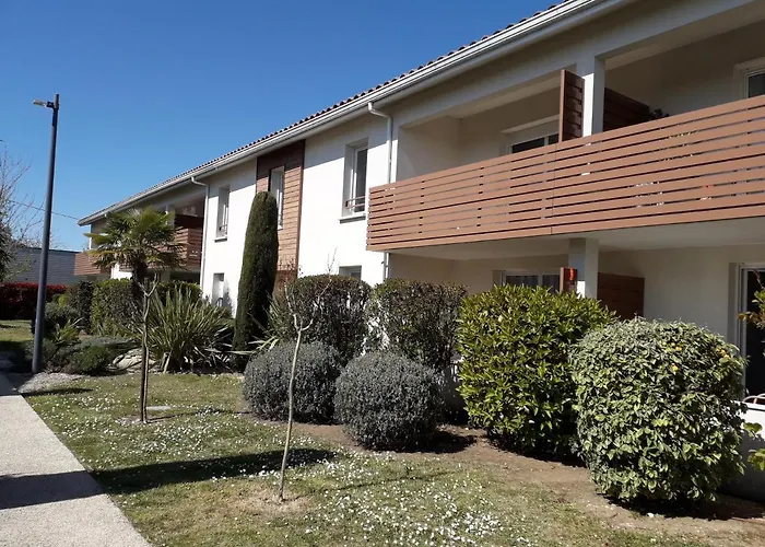 Bel Appartement En Residence Avec Parking Prive